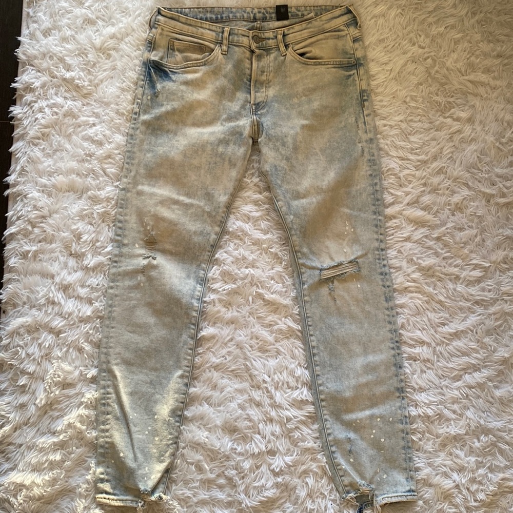 H&M Distressed Skinny Jeans - Picture 2 of 8